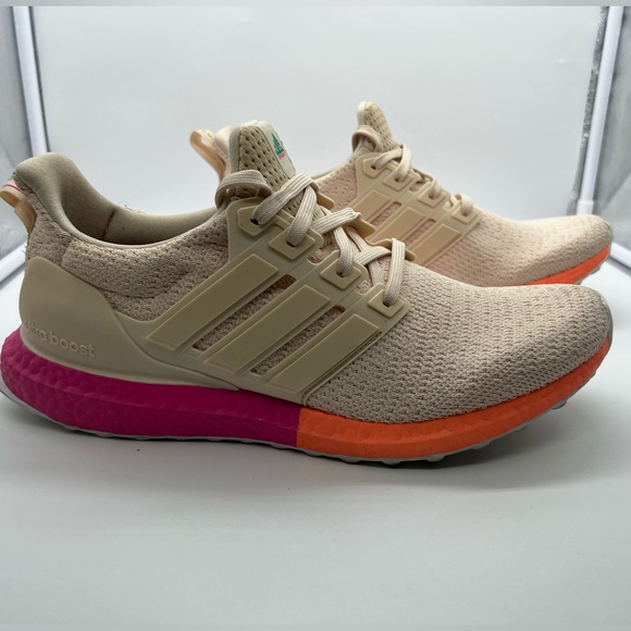 ADIDAS FX7235 Ultraboost DNA Linen Beige Running Shoes Athletic Sneakers sz 9.5 - Picture 4 of 11